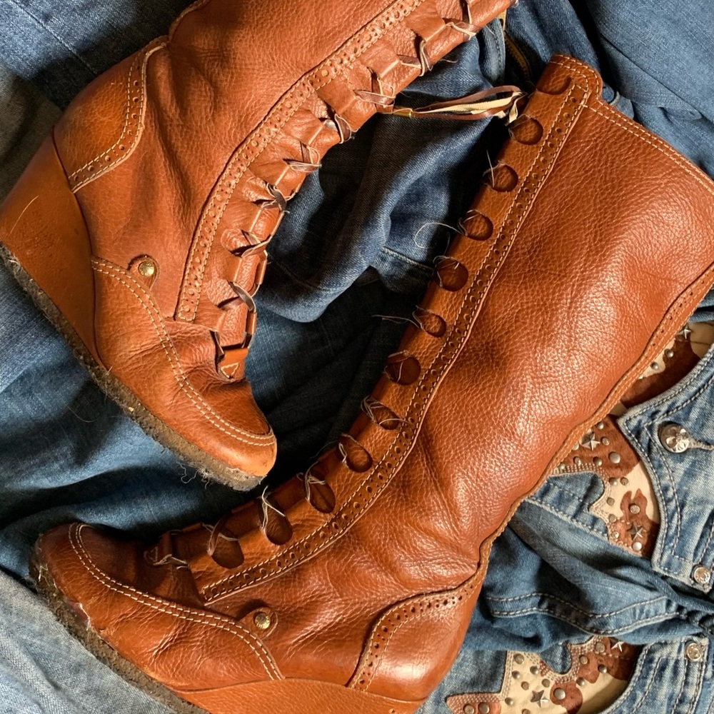 ༒Vintage༒ Burberry Boots!!